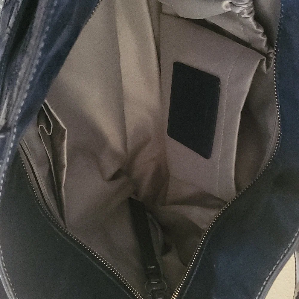 Coach Blue Signature Stitched Patent Leather Large Shoulder/cross Body Bag